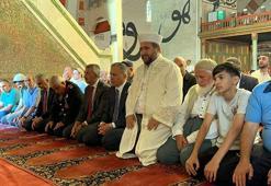 Bakan Yerlikaya, Edirne'de Haniye için kılınan gıyabi cenaze namazına katıldı