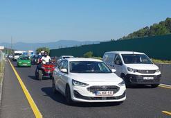 Bolu Dağı Tüneli’nin kapanmasıyla otoyol ve D-100 geçişinde araç yoğunluğu oluştu