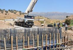 Şırnak’ta boşalttıkları köylerine dönenler için yol yapımına başlandı