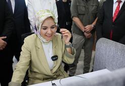 Bakan Göktaş, çağrı merkezinde telefon cevapladı