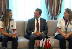 Paris Olimpiyatları'nda madalya kazanan İBB sporcuları İmamoğlu ile buluştu