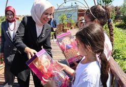 Bakan Göktaş, Gazzeli çocukların oyunlarına eşlik etti