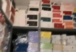 Fatih’te 750 milyon liralık sahte cep telefonu aksesuarı ele geçirildi