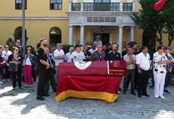 Aydemir Akbaş için Galatasaray Lisesi'nde tören