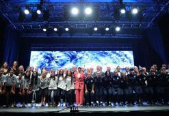 Ankara'da 'kristal ayaklar' ödül töreni düzenlendi
