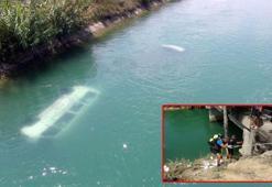 Kamyonet ile çarptığı minibüs su kanalına düştü; 1'i ağır, 2 yaralı