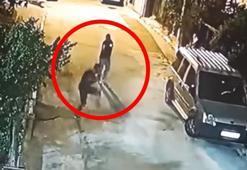 Evinin önünde silahlı saldırıya uğradı; o anlar kamerada