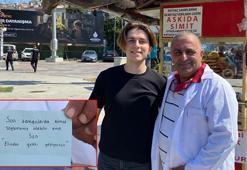 25 yıllık simitçiyi duygulandıran ‘motivasyon notu: Kimse söylememiş olabilir ama elinden geleni yapıyorsun