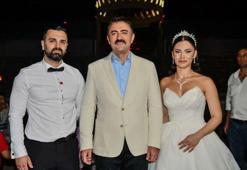 Vali Tekbıyıkoğlu, kendisini sosyal medyadan davet eden çiftin düğününe katıldı