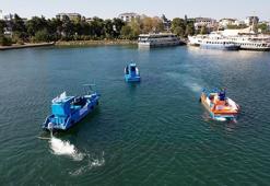 Denizlerdeki kirliliğe karşı 9 bölgede 14 deniz süpürgesi faaliyette