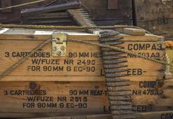 İngiltere, İsrail’e 30 silah ihracatı lisansını askıya aldı