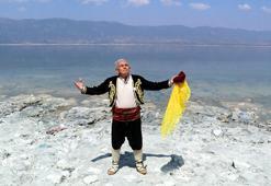 Emekli öğretmenden Burdur Gölü'ne ağıt