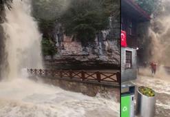 Çal Mağarası'nda şelale taştı; mahsur kalan turistler kurtarıldı