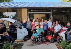 Kurduğu dernekle 25 yıldır kendisi gibi engelli bireylerin yardımına koşuyor