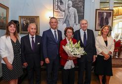 Özgür Özel, CHP Tarihi Sergisi'ni ziyaret etti