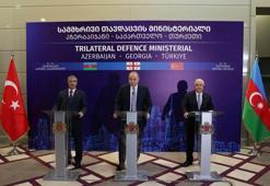 Bakan Güler, Türkiye-Azerbaycan-Gürcistan Üçlü Savunma Bakanları Toplantısı’na katıldı