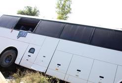 Antalya'da otel servis otobüsü şarampole düştü: 7 yaralı