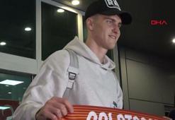 Galatasaray’ın yeni transferi Roland Sallai, İstanbul’a geldi