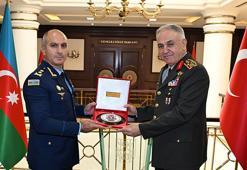 Genelkurmay Başkanı Gürak, Azerbaycan Hava Kuvvetleri Komutanı İslamzade'yi kabul etti