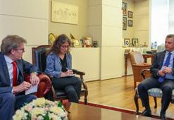 Özgür Özel, İnsan Hakları İzleme Örgütü Direktörü Williamson’u kabul etti