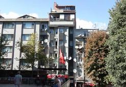 Kaçak kat üstüne kaçak kat