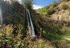 Karakale Ormanları'ndaki saklı cennet; Çakraz Şelalesi