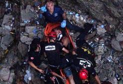 Manzarayı izlerken 30 metrelik falezlerden düştü