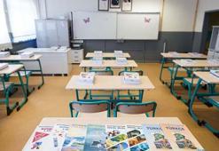 MEB onaylı ücretsiz kitapları okutmayan özel okullara inceleme başlatılacak