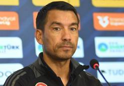 Van Bronckhorst: Amsterdam'dan sonra bugün gösterdiğimiz reaksiyon çok güzel