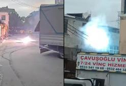 Sultangazi'de kısa devre yapan elektrik kabloları patlayarak yandı