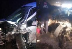 Arnavutköy’de 3 aracın karıştığı kazada 2'si ağır 9 kişi yaralandı