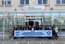 Sultangazi’de SEDA öğrencileri için lise tanıtım gezileri düzenleniyor