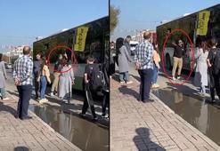 Psikolojisinin bozulduğunu söyleyip, yolcuları otobüsten indirdi