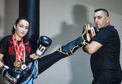 Kızına 'kendini korusun' diye verdiği eğitim dünya birinciliği getirdi