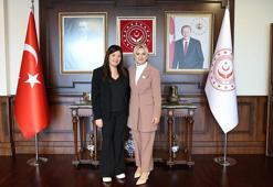 Bakan Göktaş, Filistinli çocuklara beste yapan sanatçı Ayşe Atam'ı kabul etti