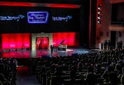 Türk Telekom, Fiber Mobilite çağını başlattı; yeni reklam yüzü Tolga Çevik oldu