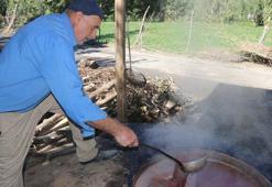 Bitlis'te asırlık pekmez geleneği