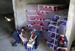 Mersin'de depo baskını; 12 milyon adet makaron ele geçirildi