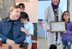 Öğrencisinin 'çok seviyorum' dediği öğretmene başarı belgesi