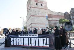 35 STK'dan artan şiddet olaylar nedeniyle Edirnekapı Surları önünde basın açıklaması