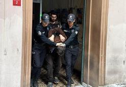 Beyoğlu'nda polise bıçakla saldıran şüpheli tutuklandı