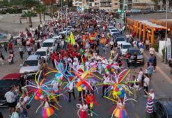 Kuşadası Sokak Festivali coşkusu uluslararası arenaya taşındı