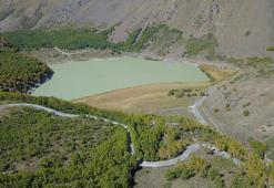 32 yıl önce çektiği fotoğraflarla Nemrut Krater Gölü’nü tanıtan sanatçı yaşanan değişimi anlattı