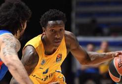 Saben Lee ilk Euroleague maçında Anadolu Efes’i deviren isim oldu