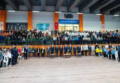 Ümraniye Belediyesi, 100 okula 3 bin 267 spor malzemesi verdiğini duyurdu