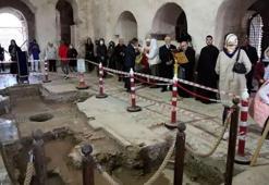 'Noel Baba'nın ayak bastığı mozaik kapatıldı