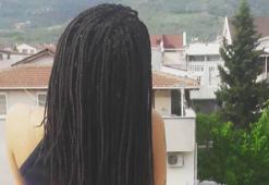 Afrika örgüsü saç modeli detayıyla beraat etti