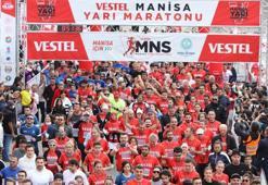 Uluslararası Manisa yarı maratonu koşuldu