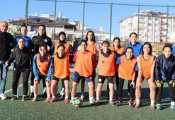 Aileleri ikna edilip futbola kazandırılan kadınlardan kurulu Vangücü, başarı için destek istedi