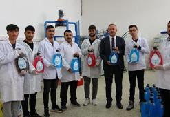 Van Gölü'nün sodalı suyundan üretilen sıvı sabun için girişimciler aranıyor